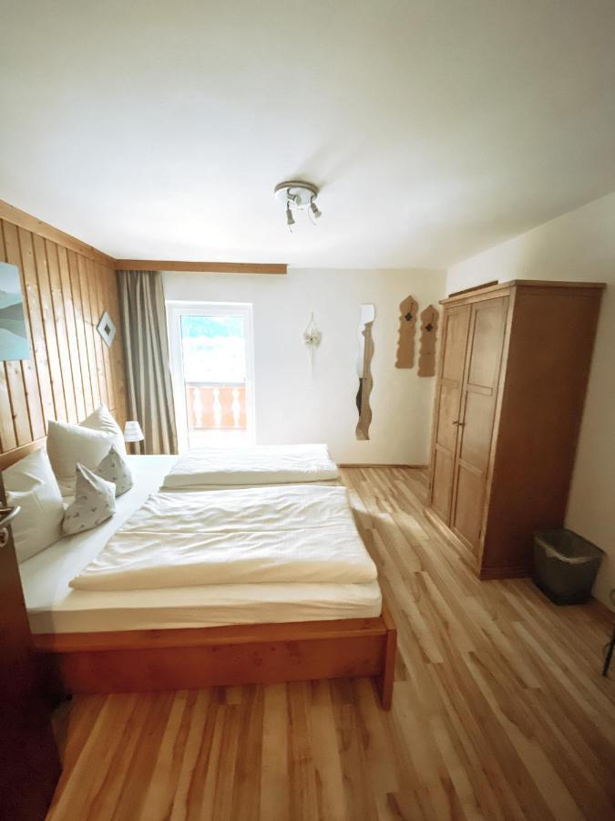 Alpenappartements Schwalbennestl 미텐발트 외부 사진
