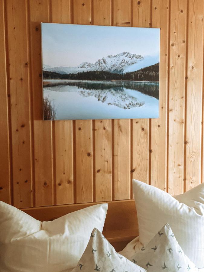 Alpenappartements Schwalbennestl 미텐발트 외부 사진