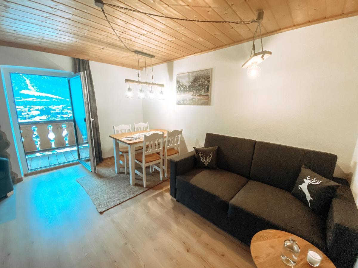 Alpenappartements Schwalbennestl 미텐발트 외부 사진