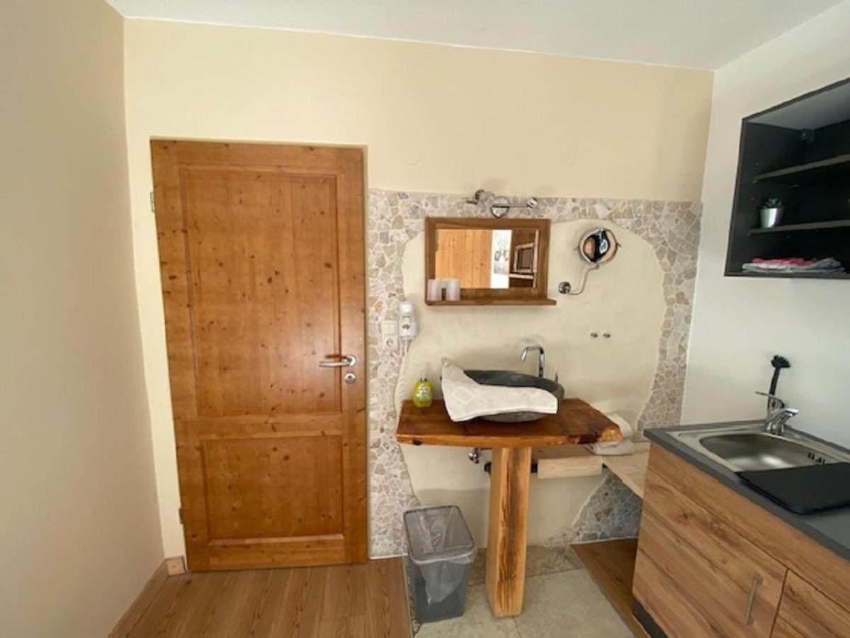 Alpenappartements Schwalbennestl 미텐발트 외부 사진