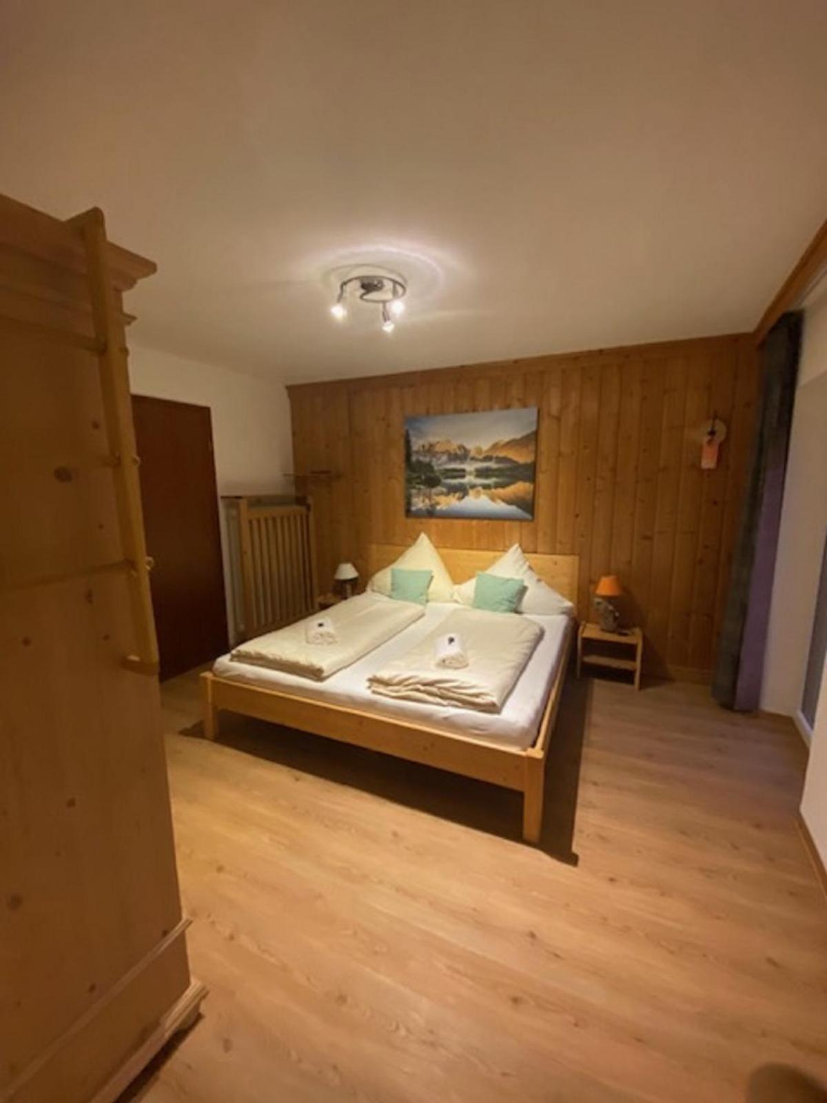 Alpenappartements Schwalbennestl 미텐발트 외부 사진